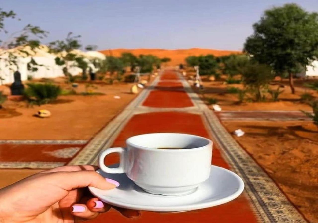 Desert Luxury Tented & Activities Hotel Adrouine Exterior foto