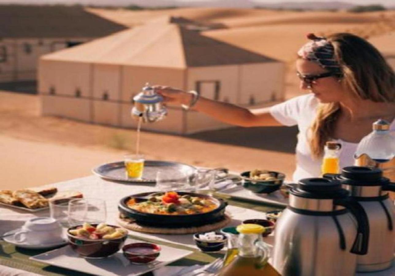 Desert Luxury Tented & Activities Hotel Adrouine Exterior foto