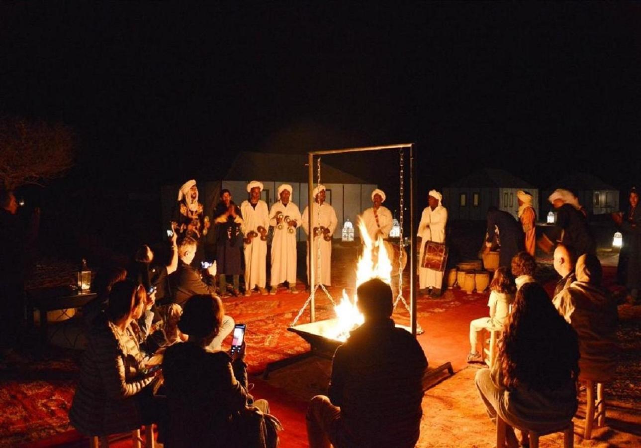Desert Luxury Tented & Activities Hotel Adrouine Exterior foto
